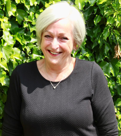 Julie Chandler